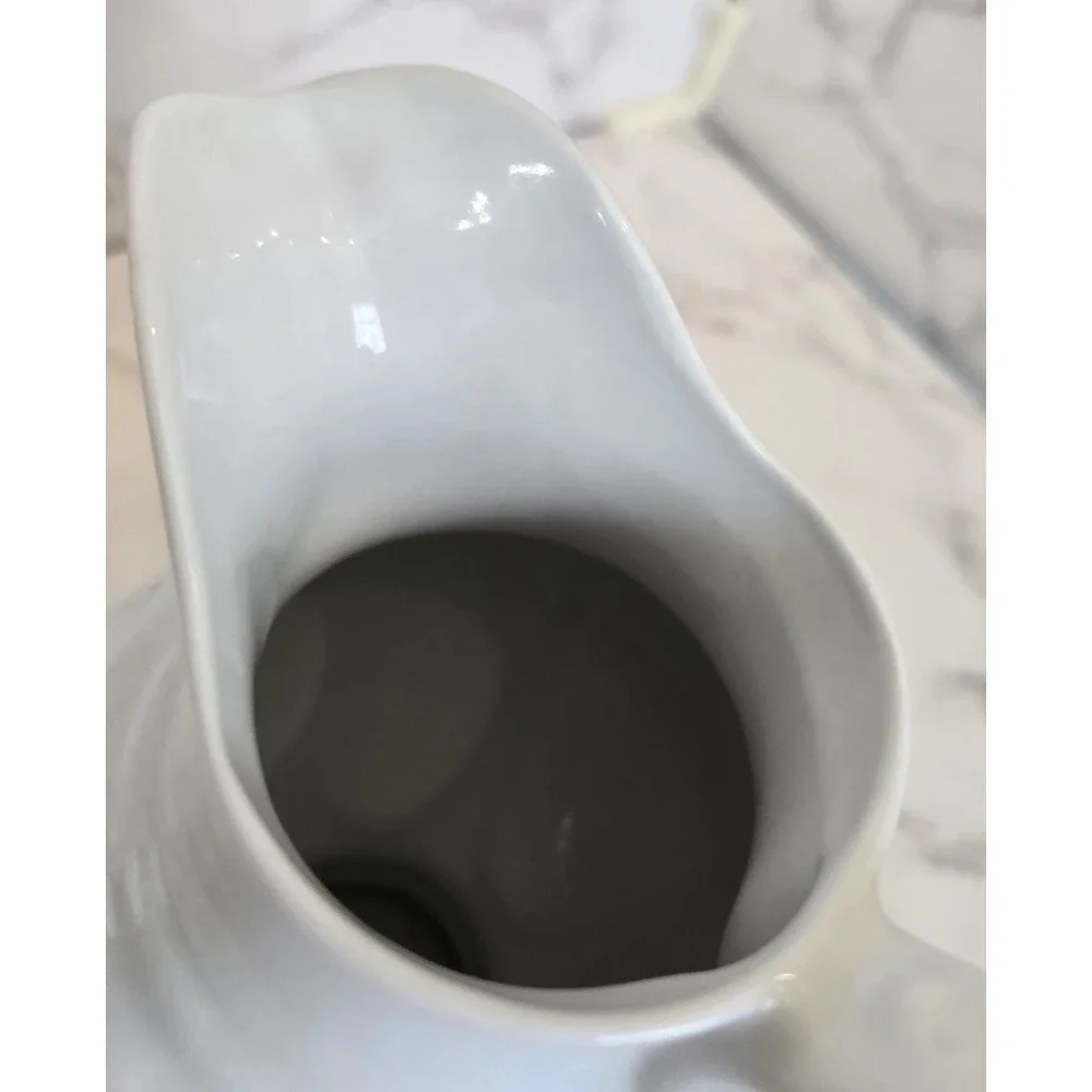 Porcelain‎ Water Pitcher White With Handle Vintage 7.5